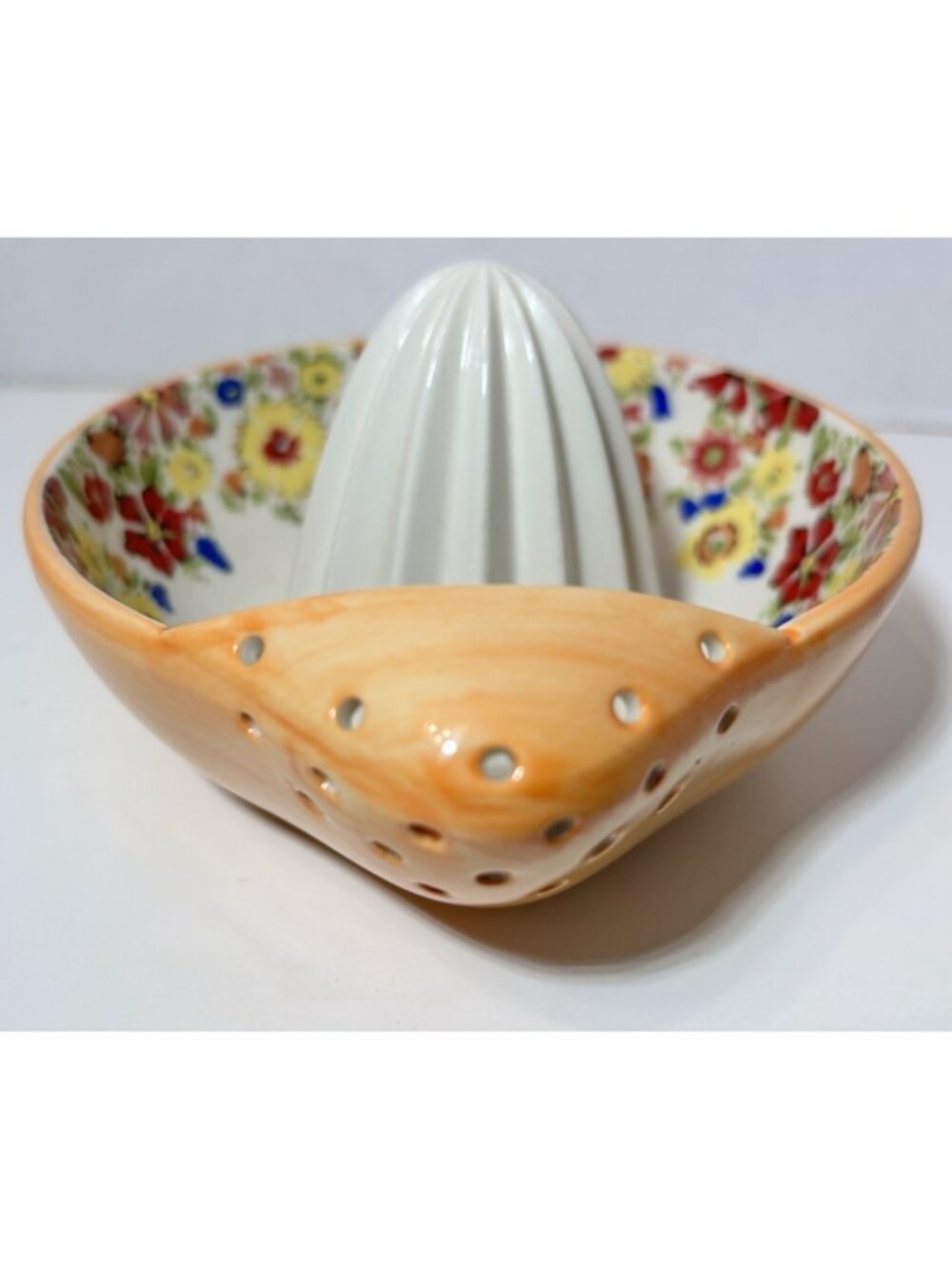 Anthropologie Ceramic Citrus Juicer by Sarah Campbell Bowl Floral Orange - Picture 6 of 6